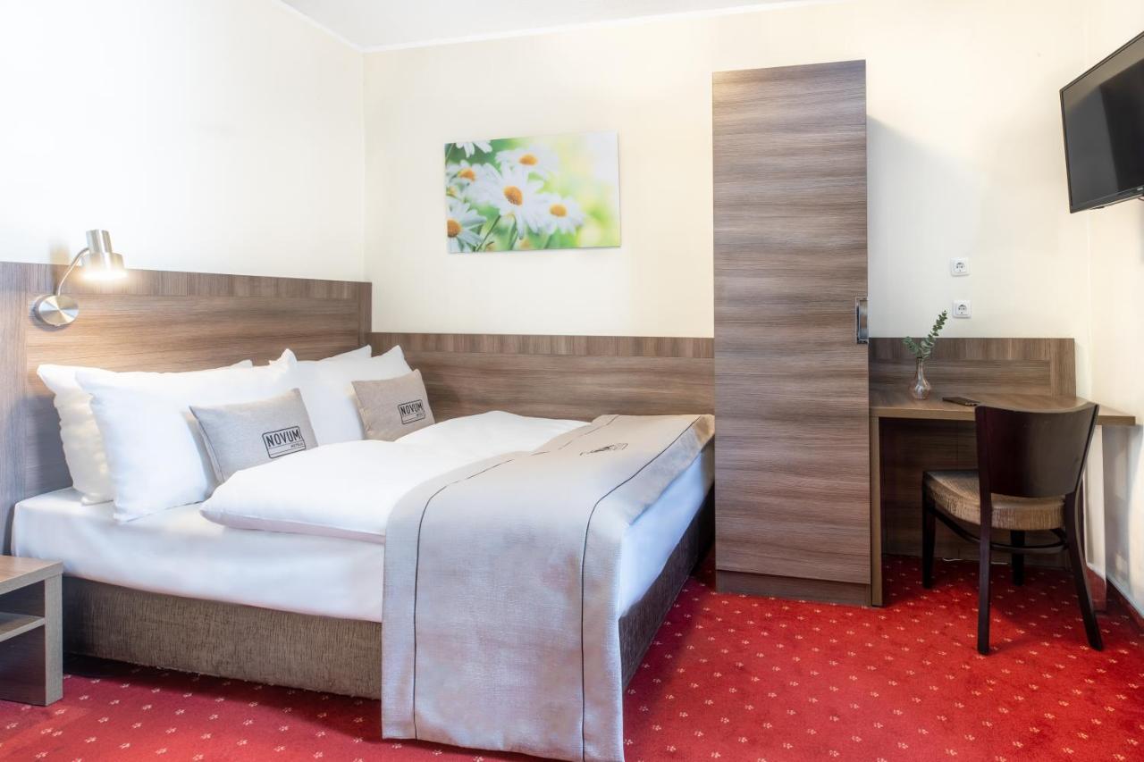 Hotel Leonet Кёльн Экстерьер фото